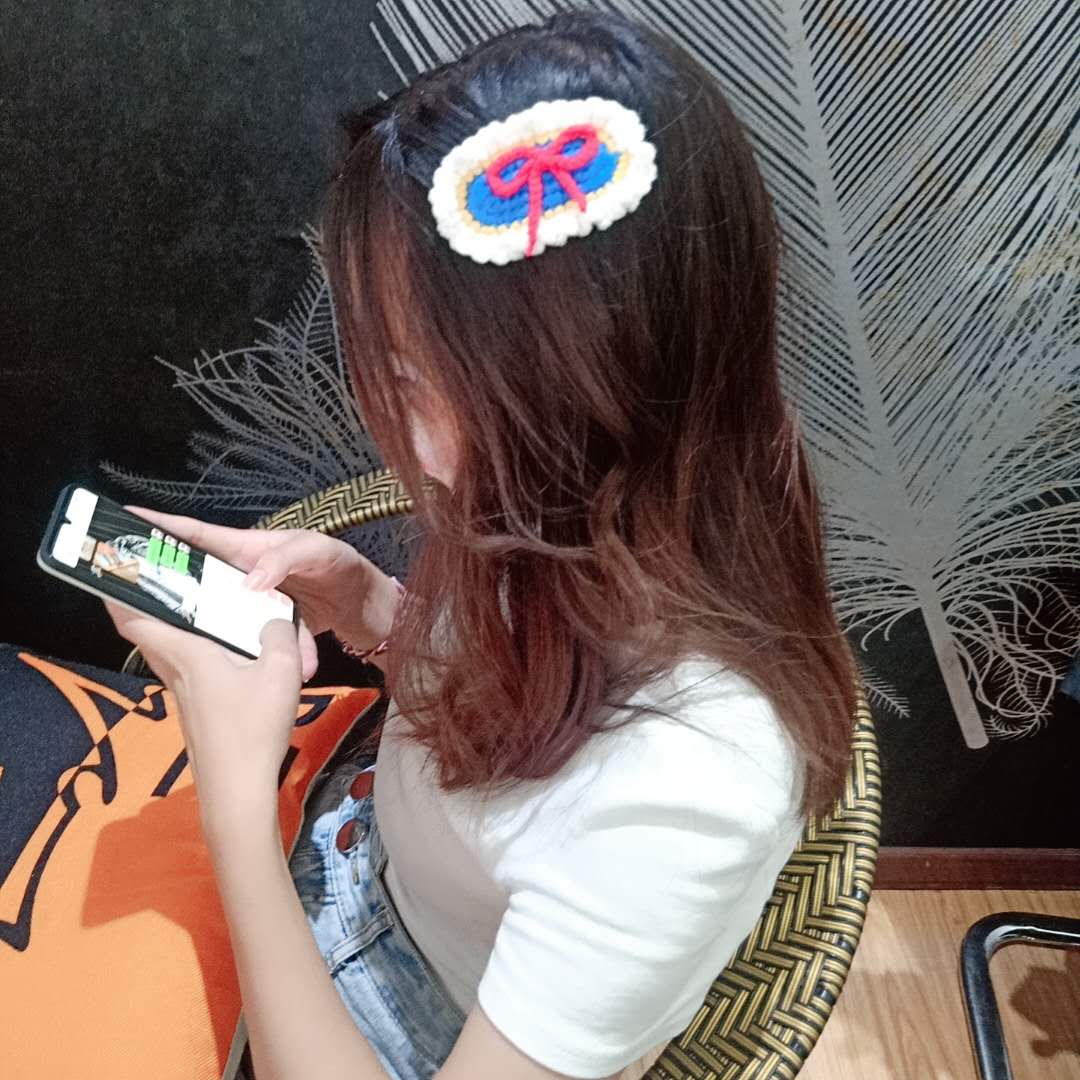 手工钩织白雪公主蝴蝶结发夹教程,手工发夹钩针教程白雪公主