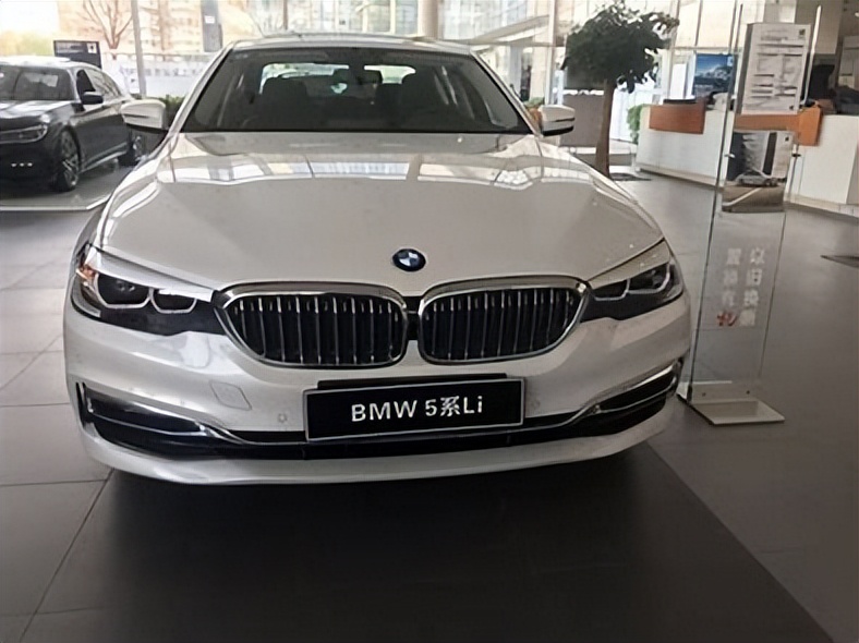 如何查询车牌车主手机号,查车牌能查到车主的电话号码吗