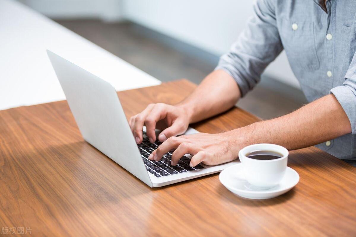 尿毒症是“拖出来”的?提醒:身上2处发臭,可能是肾脏在呼救