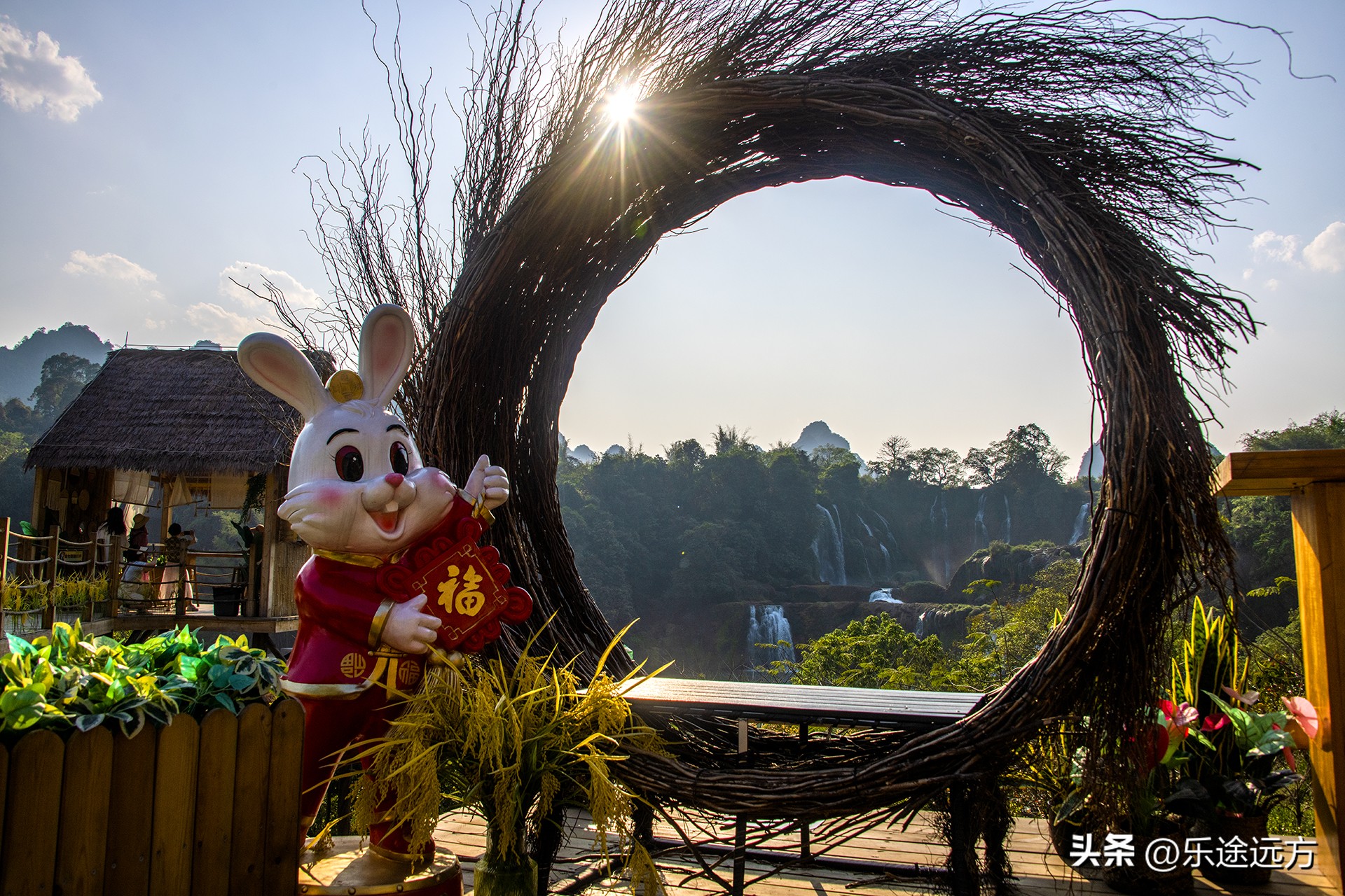 自驾德天瀑布吃什么,德天瀑布自驾一日游详细攻略大全