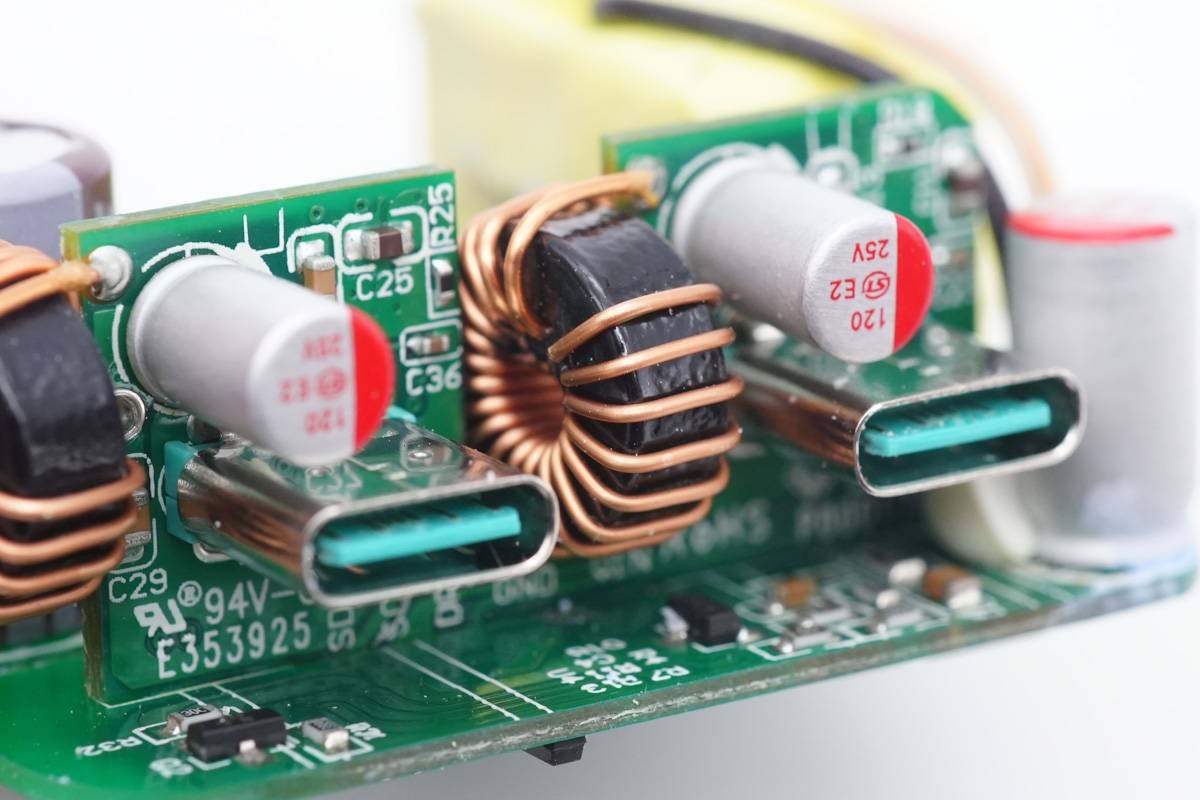 aohi奥海30w氮化镓充电器拆解,倍思氮化镓三代65w充电器拆解视频