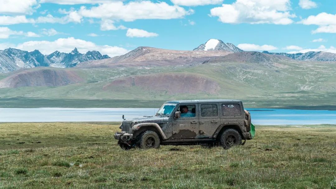 独库公路和川藏线风景,独库公路全程旅行攻略