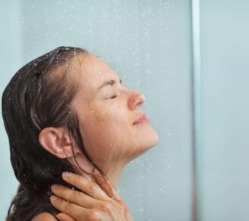 夫妻完事后，可以用纸巾擦擦吗？医生提醒：这种做法可使不得