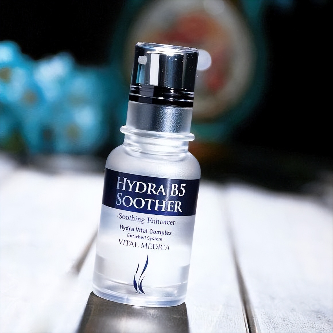 精华液补水美白提亮肤色修复,细致毛孔提亮肤色的精华液