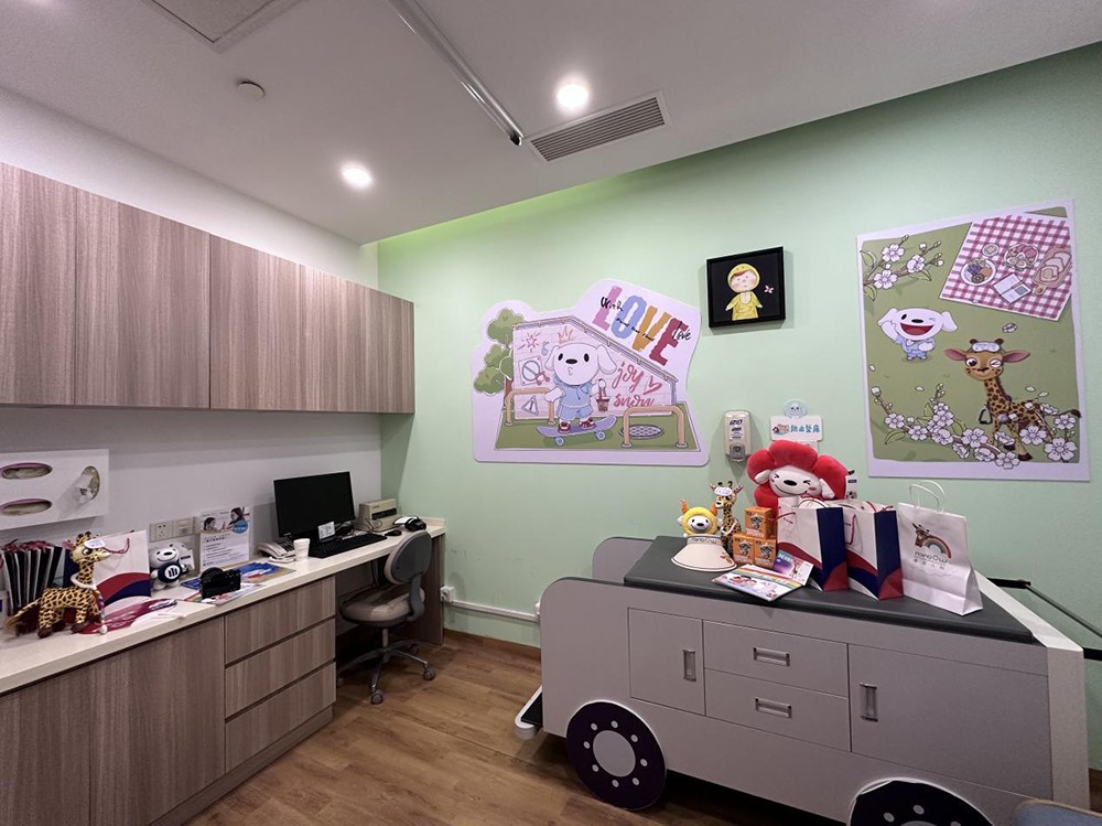 睿宝儿科携手京东安联、风石健康共创成长优享彩虹诊室圆满揭牌