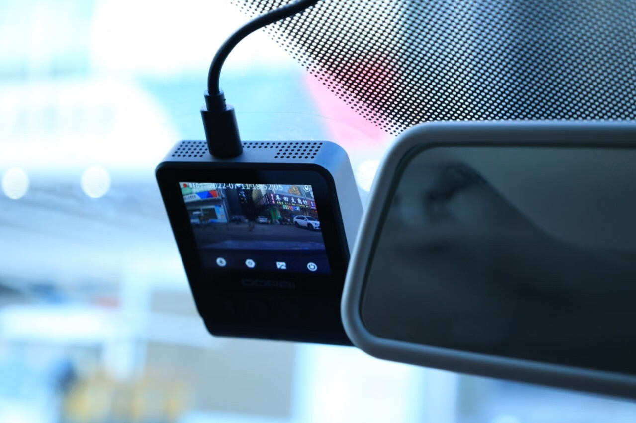 盯盯拍行车记录仪双摄,盯盯拍前后双摄行车记录仪推荐