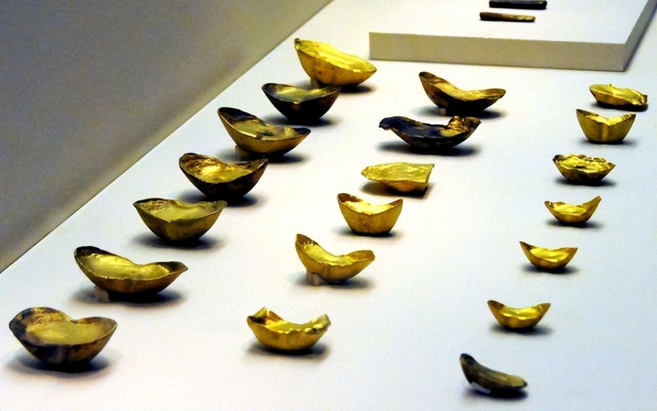 四川一个村都是盗墓高手，6岁小孩都潜水摸宝，一只金虎卖800万