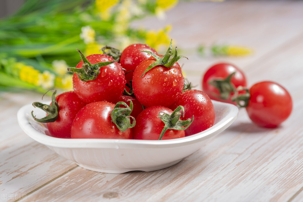 什么水果热量低适合减肥吃3-4个,四种夏日必吃的水果有减肥的作用