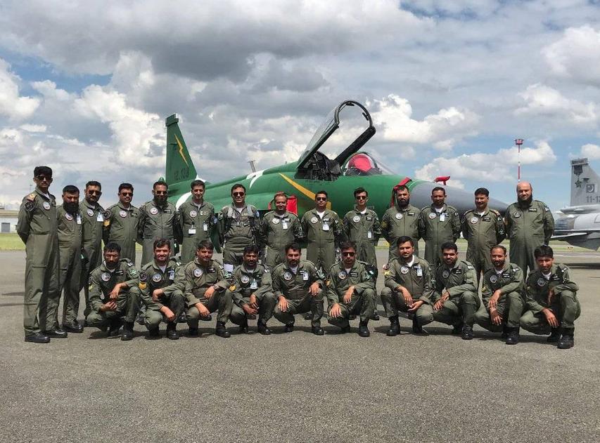 巴铁买歼10ce能打过阵风吗,巴基斯坦讨论歼10