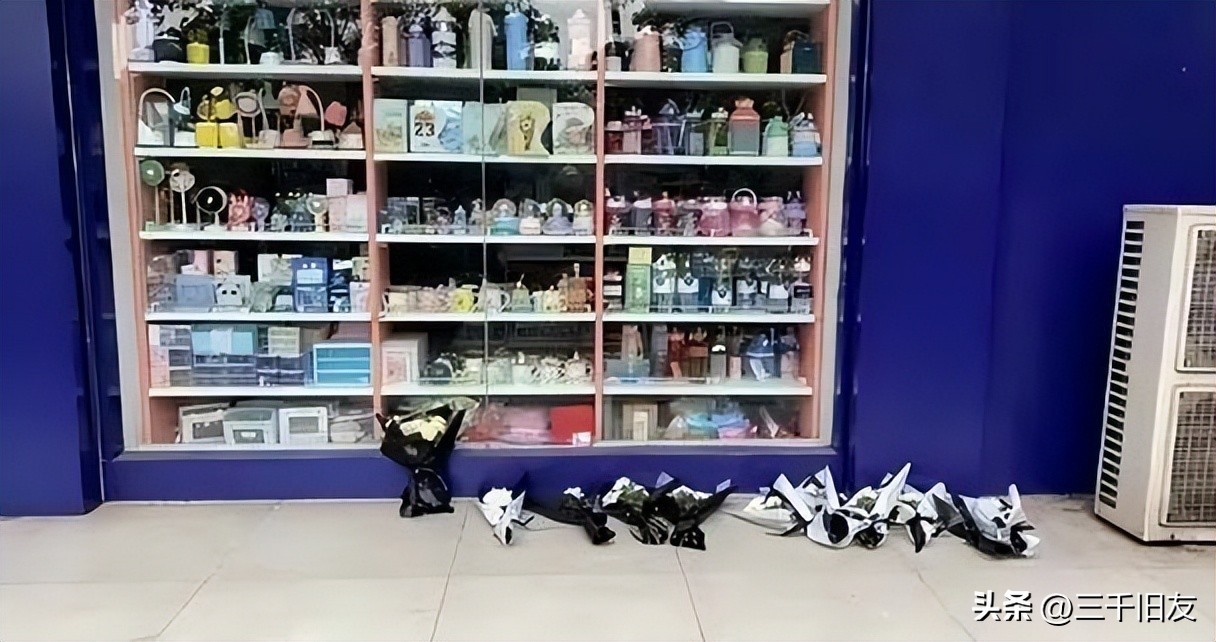 商场冤枉女孩偷东西事件后续,文具店偷东西小女孩事件