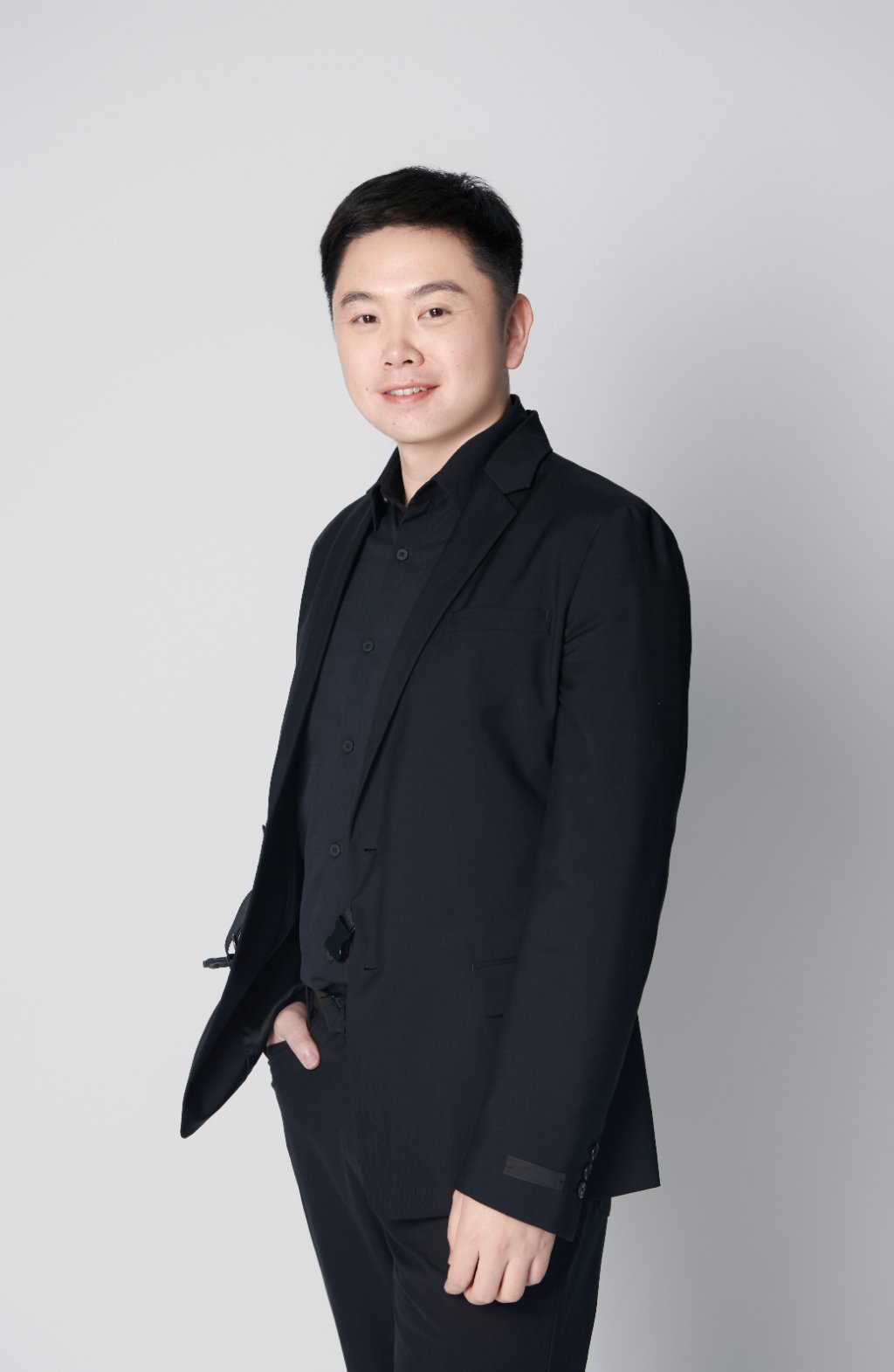 当造飞机的“狂人”去扫地｜创新者Innovator