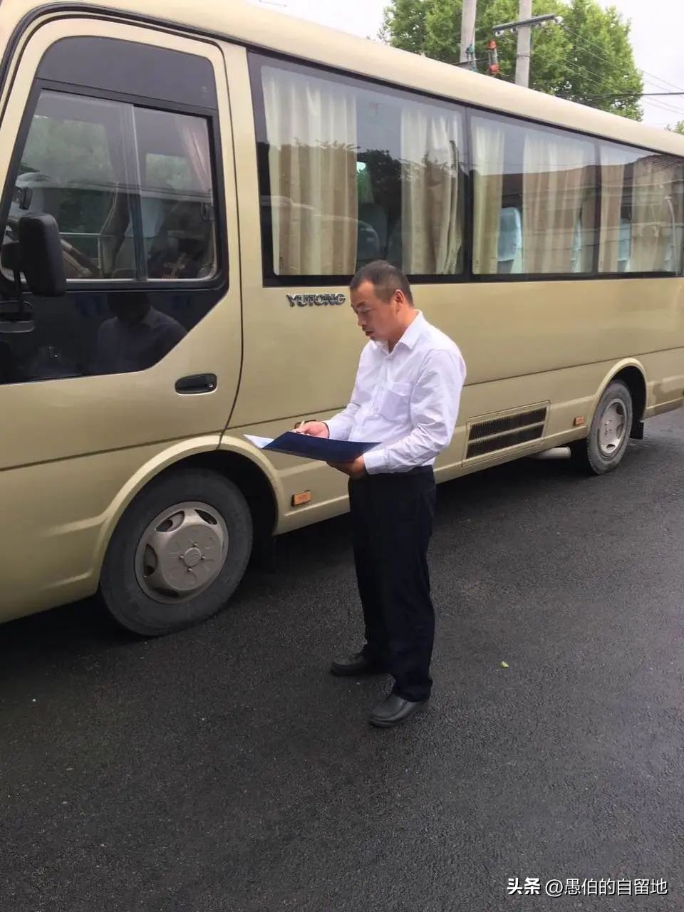 以前车爆满现在几乎没车了,过去的大客车