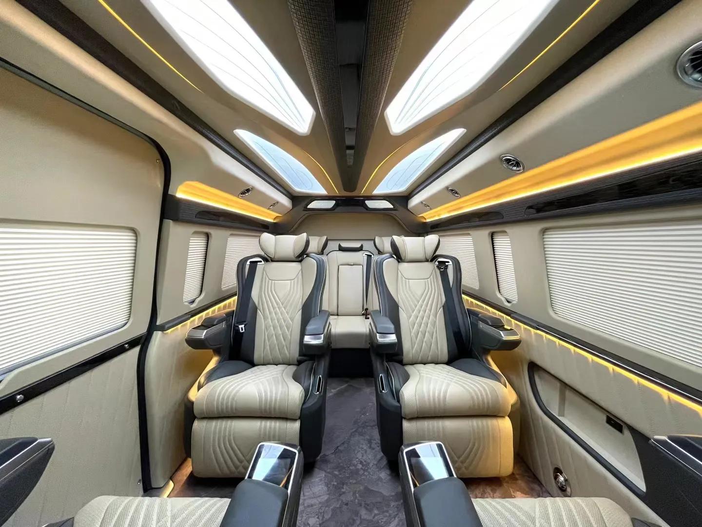 丰田海狮与埃尔法的区别,丰田海狮与埃尔法