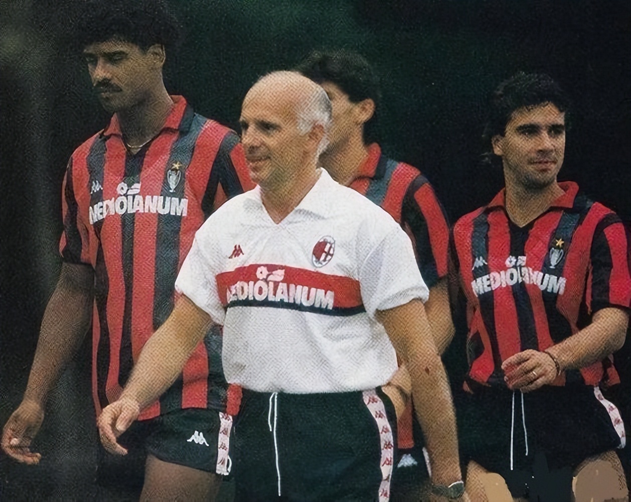 弗格森执教最强阵容,弗格森爵士十大教练