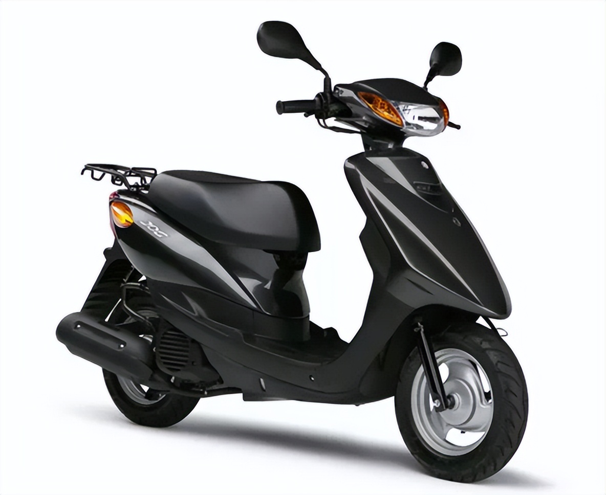 摩托车踏板雅马哈巧格125一键启动,雅马哈踏板巧格i125能跑多少公里