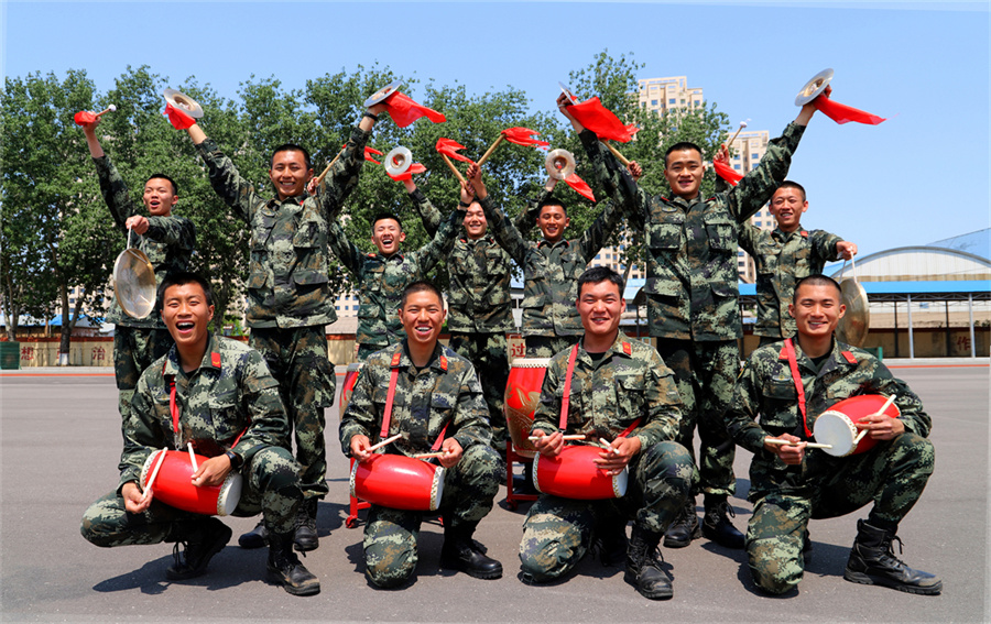 军营文化活动群众性,冬日暖心军营文化活动丰富多彩