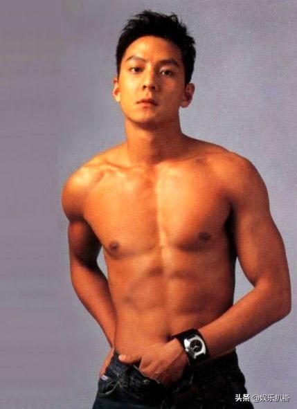 十大男星嫁富婆,娶富婆当老婆的4位男星