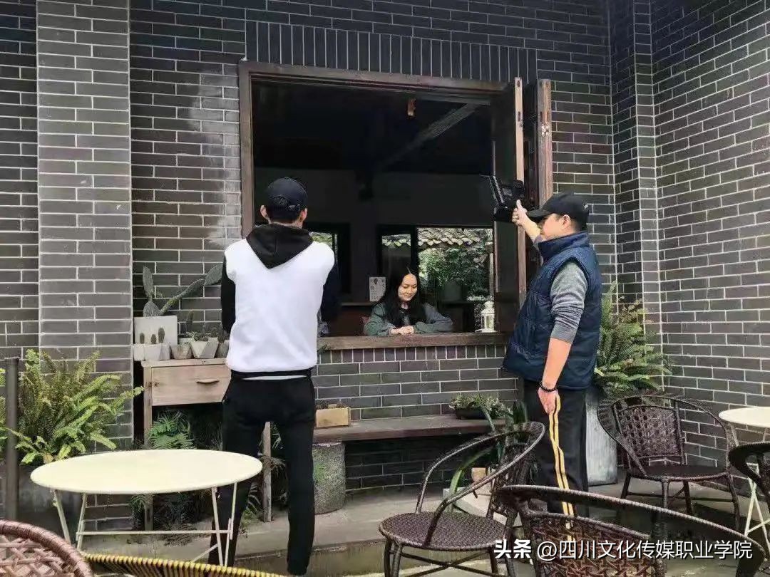 四川文化传媒职业学院是单招吗,四川文化传媒职业学院报名时间表