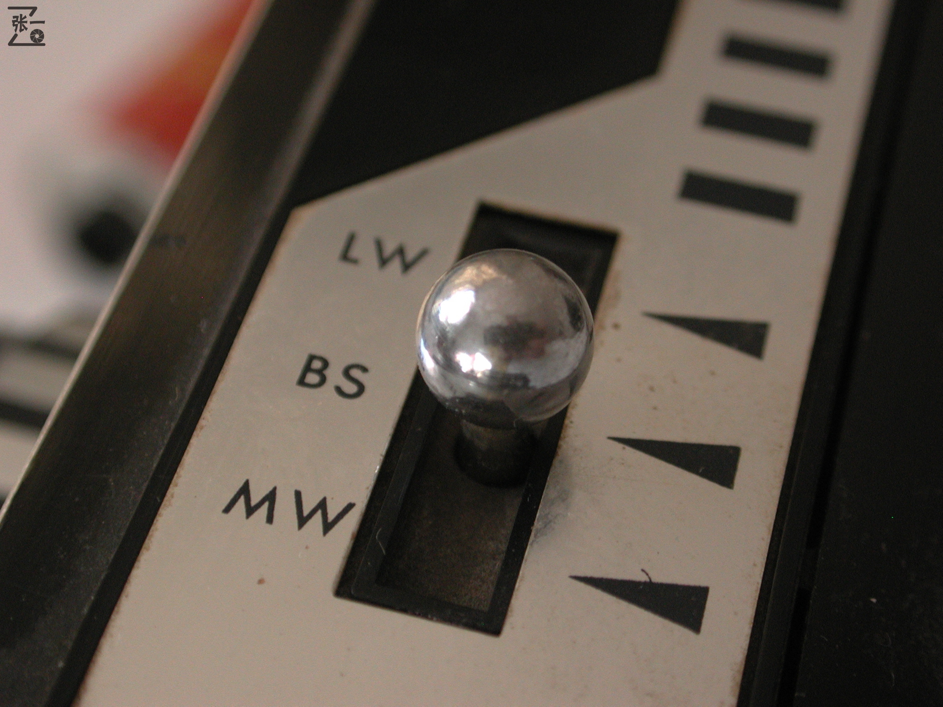 ​迟到的新年礼物：带收音机的照相机GECG822！英国1964年制造