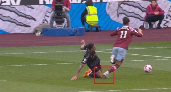 哈里马奎尔点球胜率,var点球世界杯