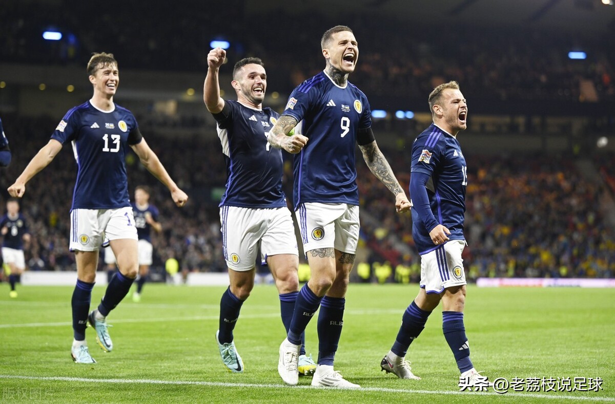 足彩英格兰对匈利牙比分,2042决赛葡萄牙vs法国全场回放