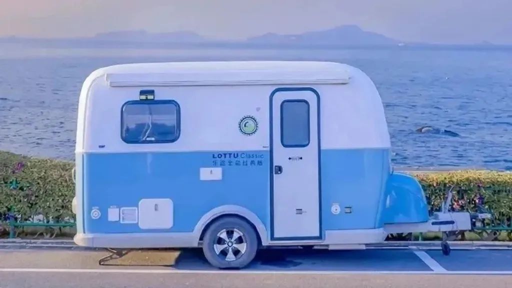 一天收到稿费600，我笑得皱纹都出来了