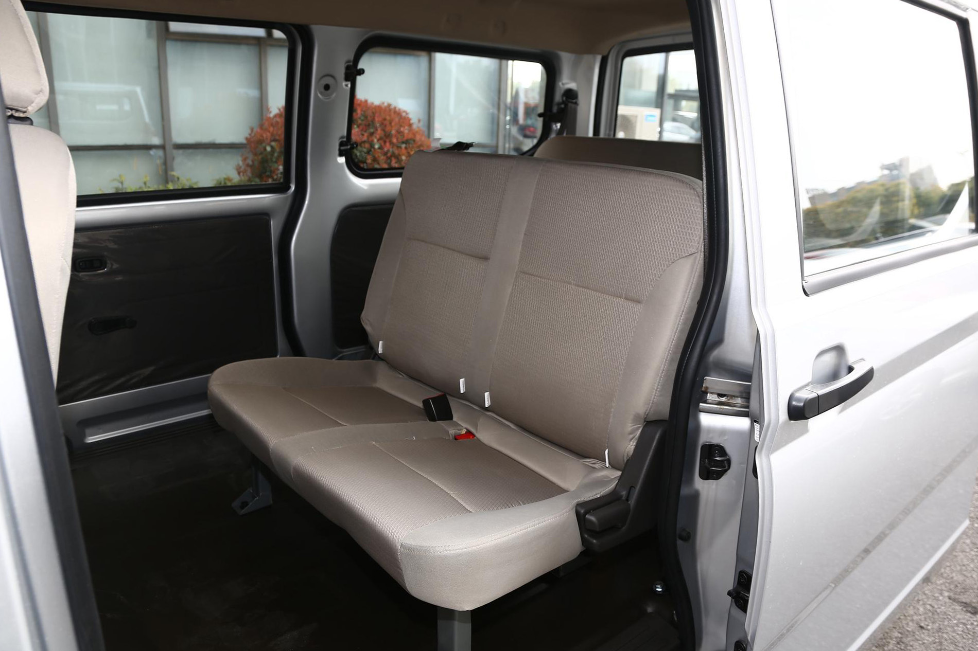 五菱荣光价格表2021款,五菱荣光升高两寸