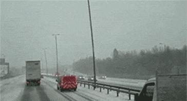 穿泳衣还可以穿内衣吗,穿泳衣和穿内衣有什么不同