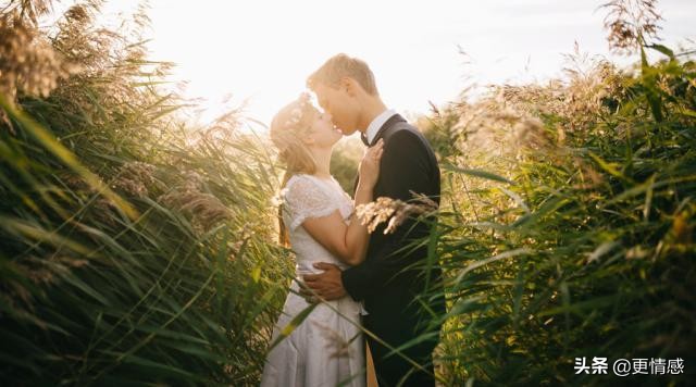 分手一年了还放不下他该怎么办,分手了还是放不下很想他该怎么办