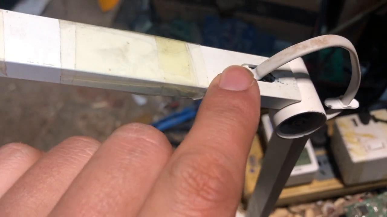 米家pro台灯插口接触不良,小米台灯pro修转轴