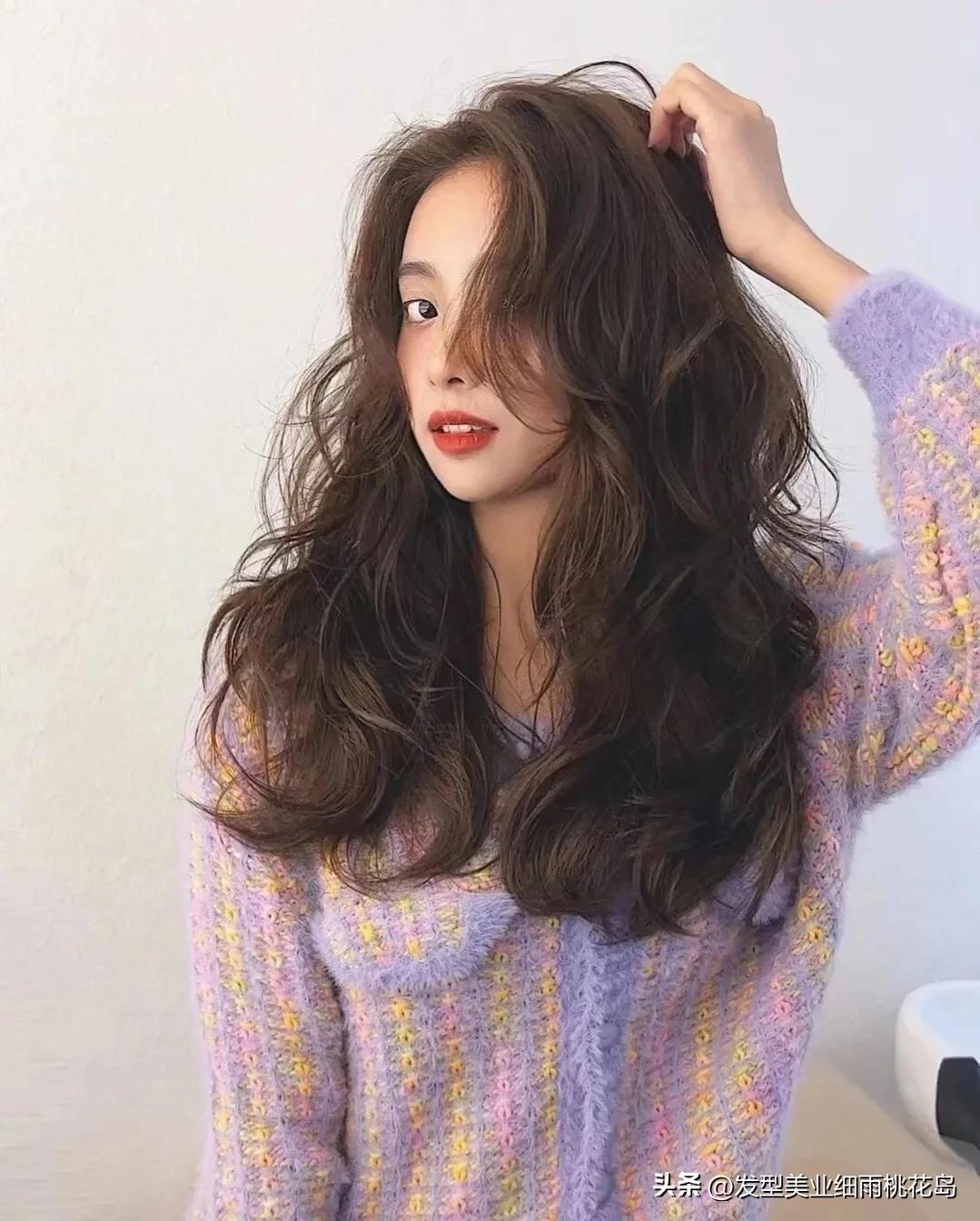 美感十足的中长发烫发,中长发烫发什么类型好看