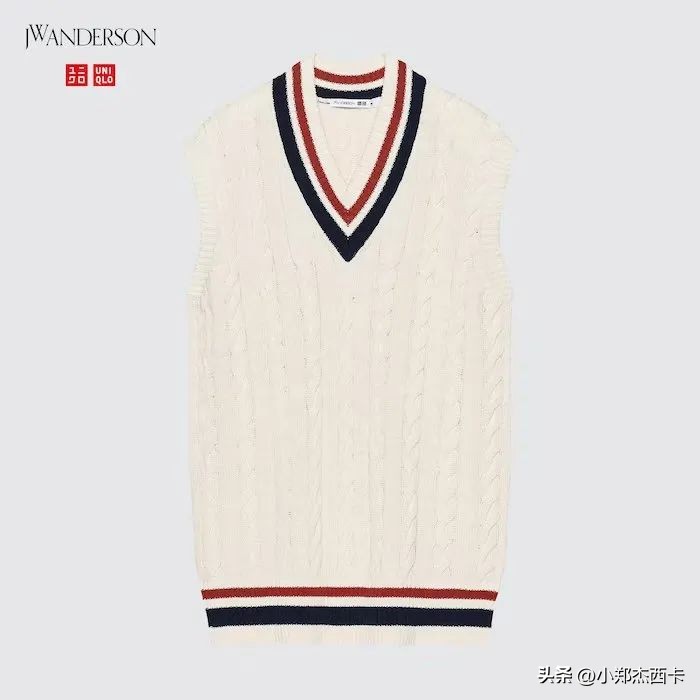 优衣库联名款开箱,优衣库村上春树联名款挪威的森林