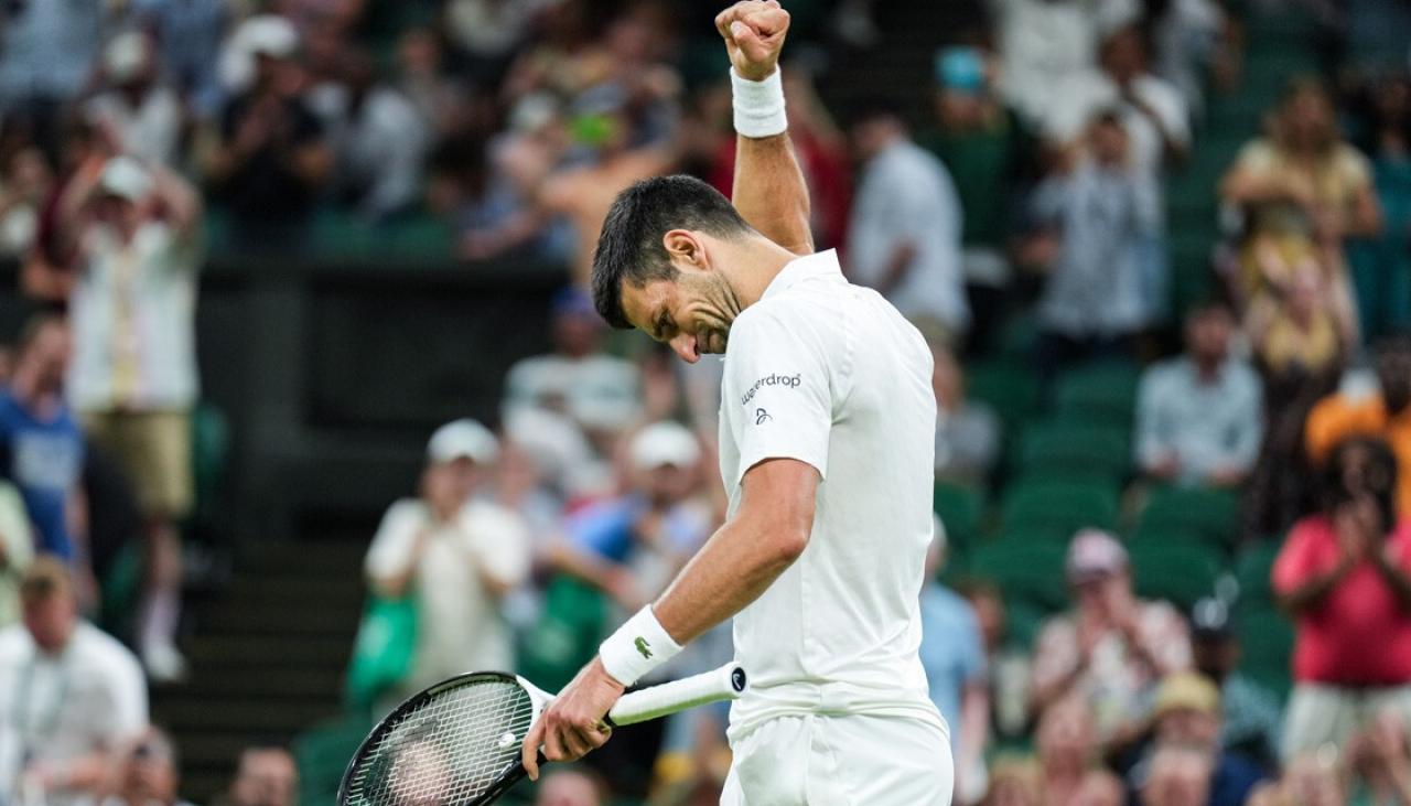 中央球场已成小德福地！10年未曾输球，17号种子难挡小德前进！