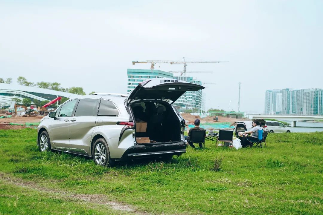 侧滑门七座suv,七座大空间1.8t13万首选什么车
