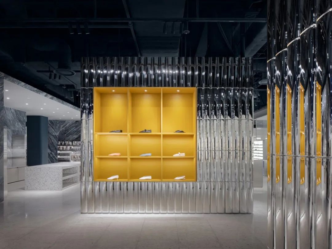 曾师出YABU，多伦多Burdifilek Studio独特设计理念！