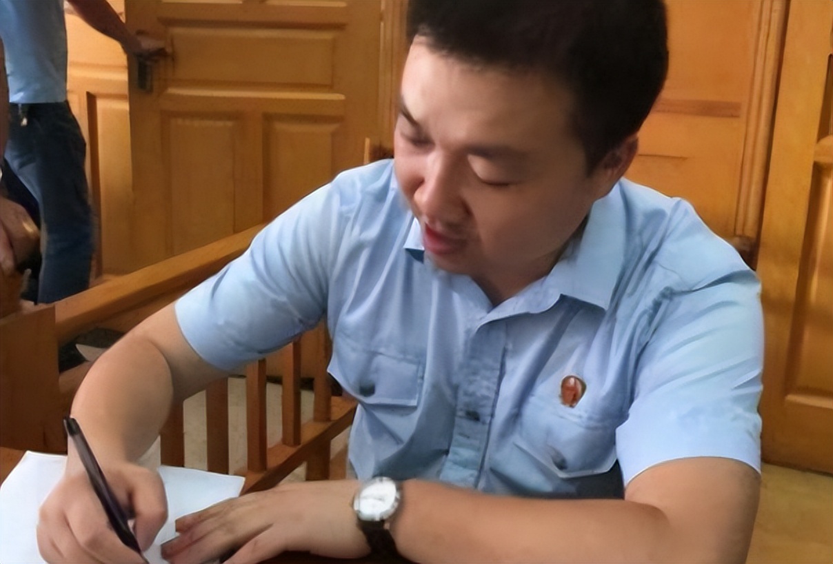 公务员禁酒令什么时候开始的,公务员禁酒令怎么规定