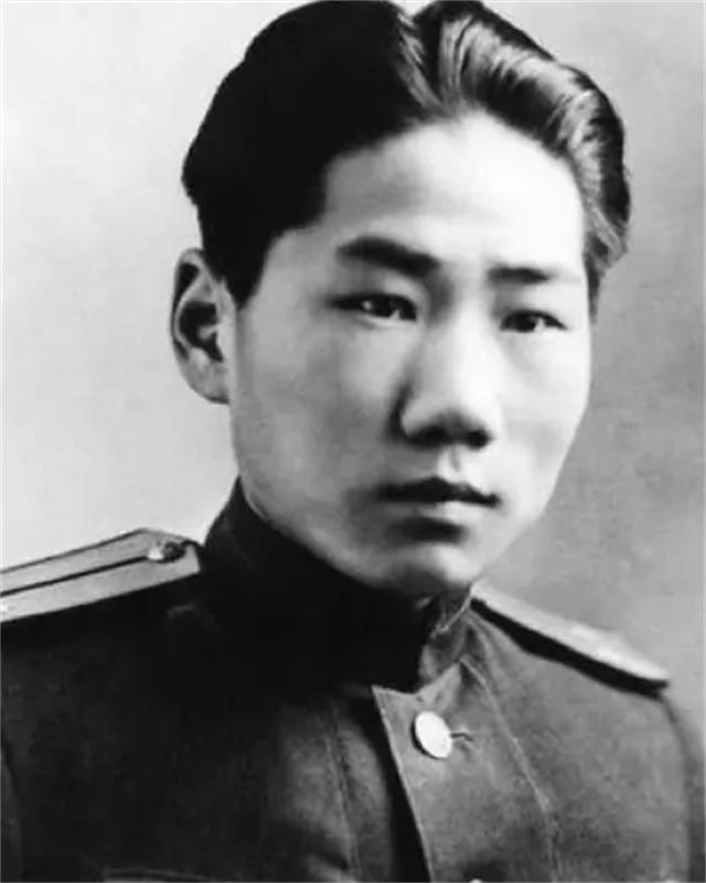 毛岸英为何一直葬在朝鲜？看了彭德怀一封信，才知主席用心良苦