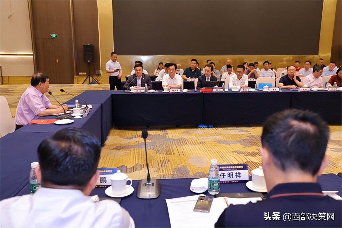 秦晋集团杨百章简历,合阳秦晋董事长杨百章抖音