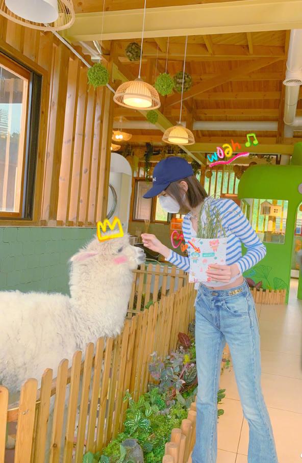 棒球帽真的是很显青春活力的,棒球帽戴上之后超级减龄真不错