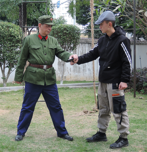 最新擒敌技术教材,男女格斗防身实用技巧