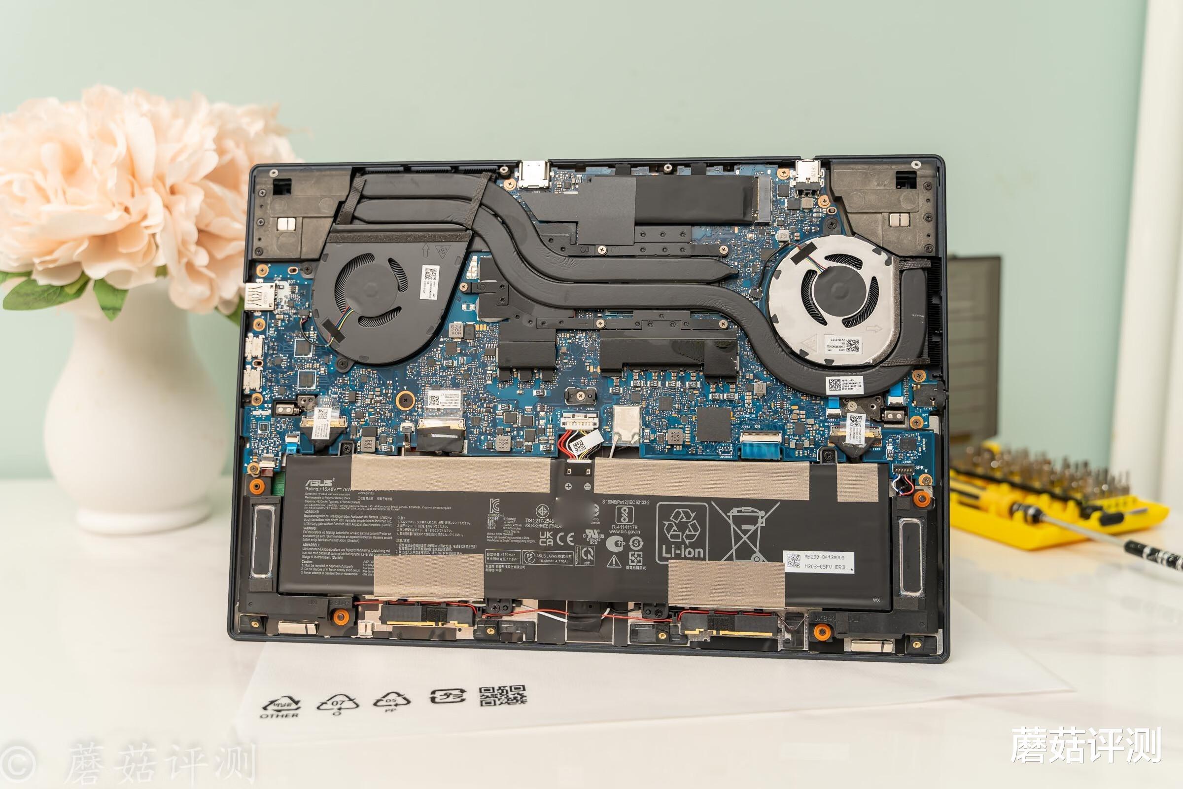 华硕灵耀x双屏pro2022是游戏本吗,华硕灵耀x4k双屏pro2022笔记本