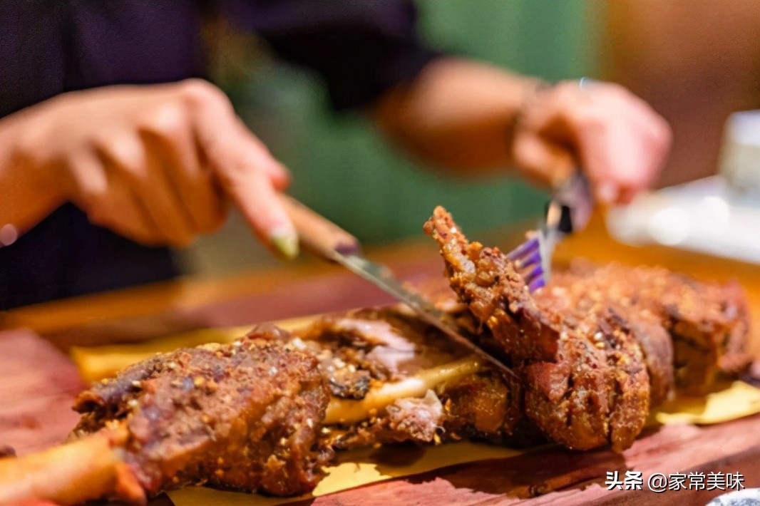 内蒙古请客用酒酱香型白酒,内蒙酒桌都喝什么酒
