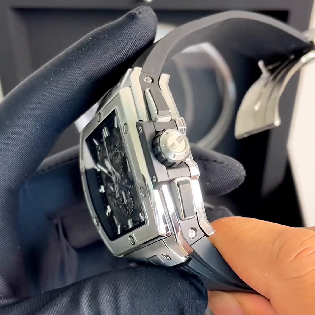 属于年轻人的品牌——宇舶441白陶瓷or642钛合金#高端腕表