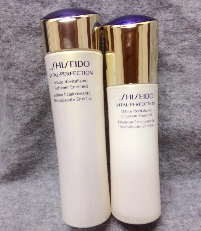 油痘肌保湿修复水乳推荐,敏感痘痘肌用的乳液