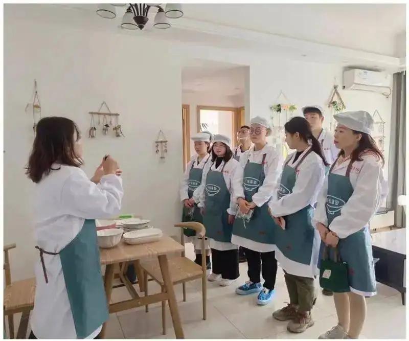 上门做饭服务主要服务哪些人,上门做饭服务一个月可以赚多少钱