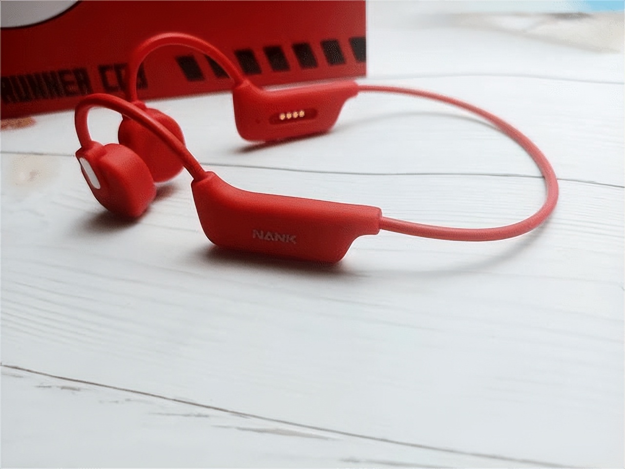 长途开车最适合哪一款耳机,开车用什么样式的耳机最好