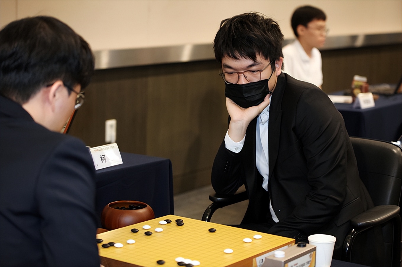 lg杯柯洁对阵申旻埈,LG杯柯洁胜申旻埈