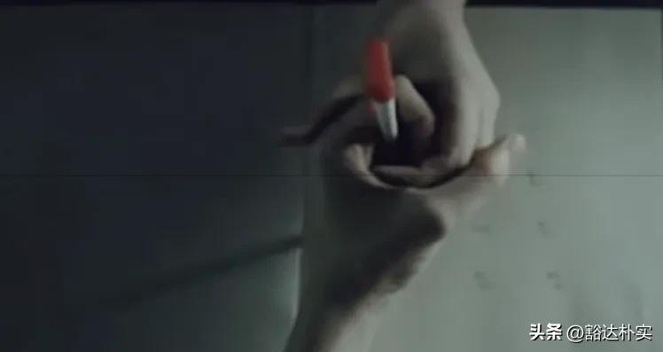 笔仙真的存在吗？某高校一女子就曾因玩笔仙导致精神出现崩溃