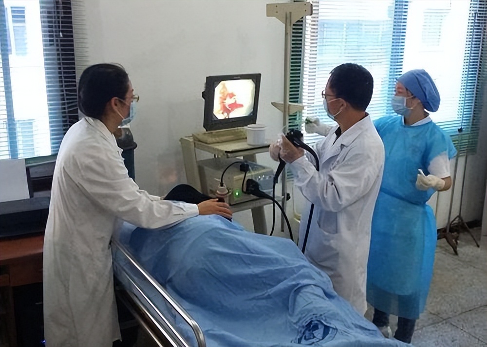 无痛胃镜与普通胃镜的区别是什么,无痛胃镜和普通胃镜区别在哪