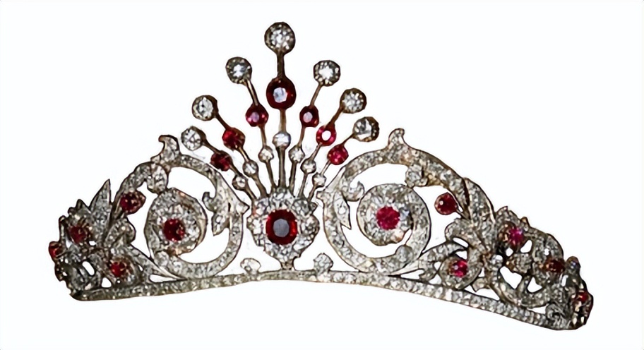 见证你投资眼光的时候到啦!王室最爱,拍卖必争的“宝石之王”你入手了吗?